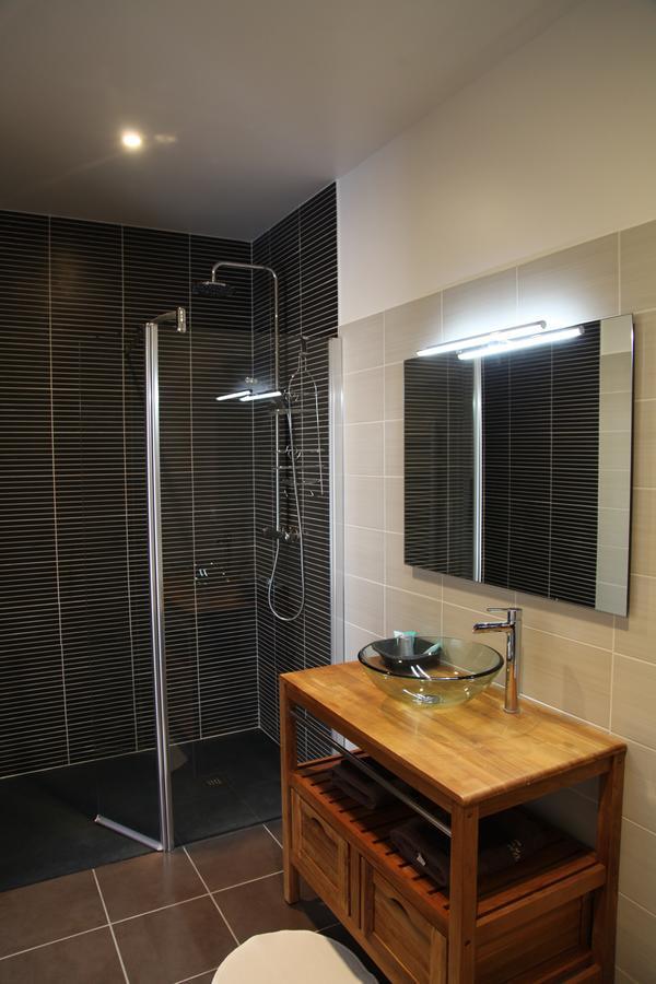Le Miroir Des Etoiles Bed & Breakfast Pomport Ruang foto